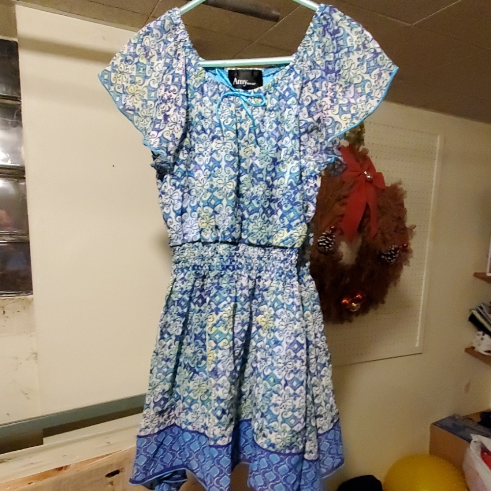 Girls dress